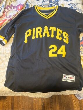 Bonds' Pirates Baseball Jersey